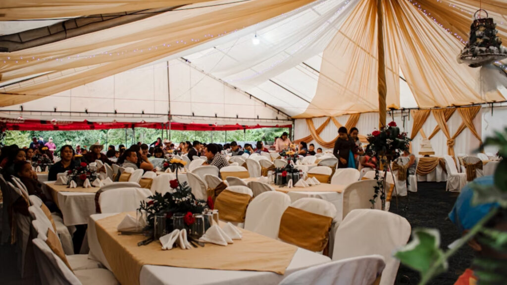 Wedding tent setup in Riyadh with décor and seating by Riyadh Beats